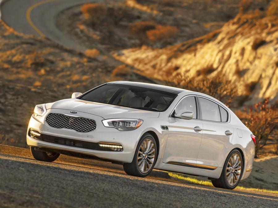  Kia K900 2014 года  (фото 9 из 30)